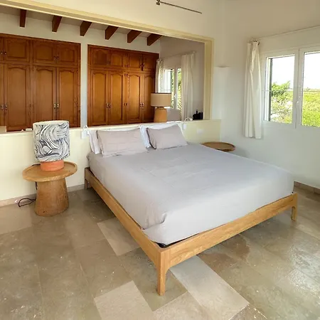 別荘 Seaview Escape: Spacious Villa For 8 *